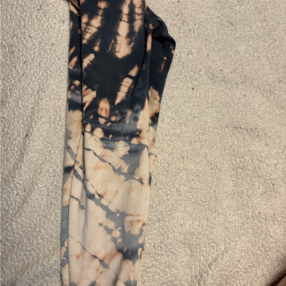 Tie-Dye Women's workout - Picture 4 of 8